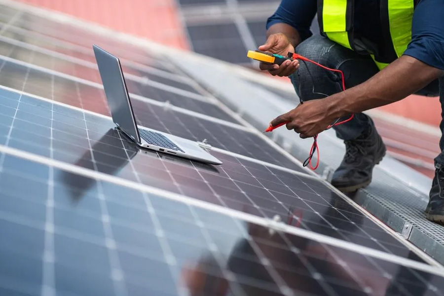 Solar Maintenance Service